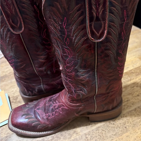 Cinch Women's Red Leather Western Boots - Picture 6 of 8